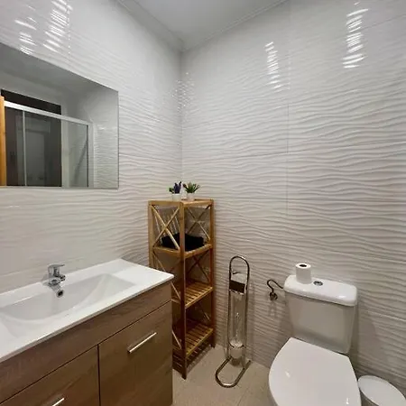 Vut Bajo Castillo Apartamento *